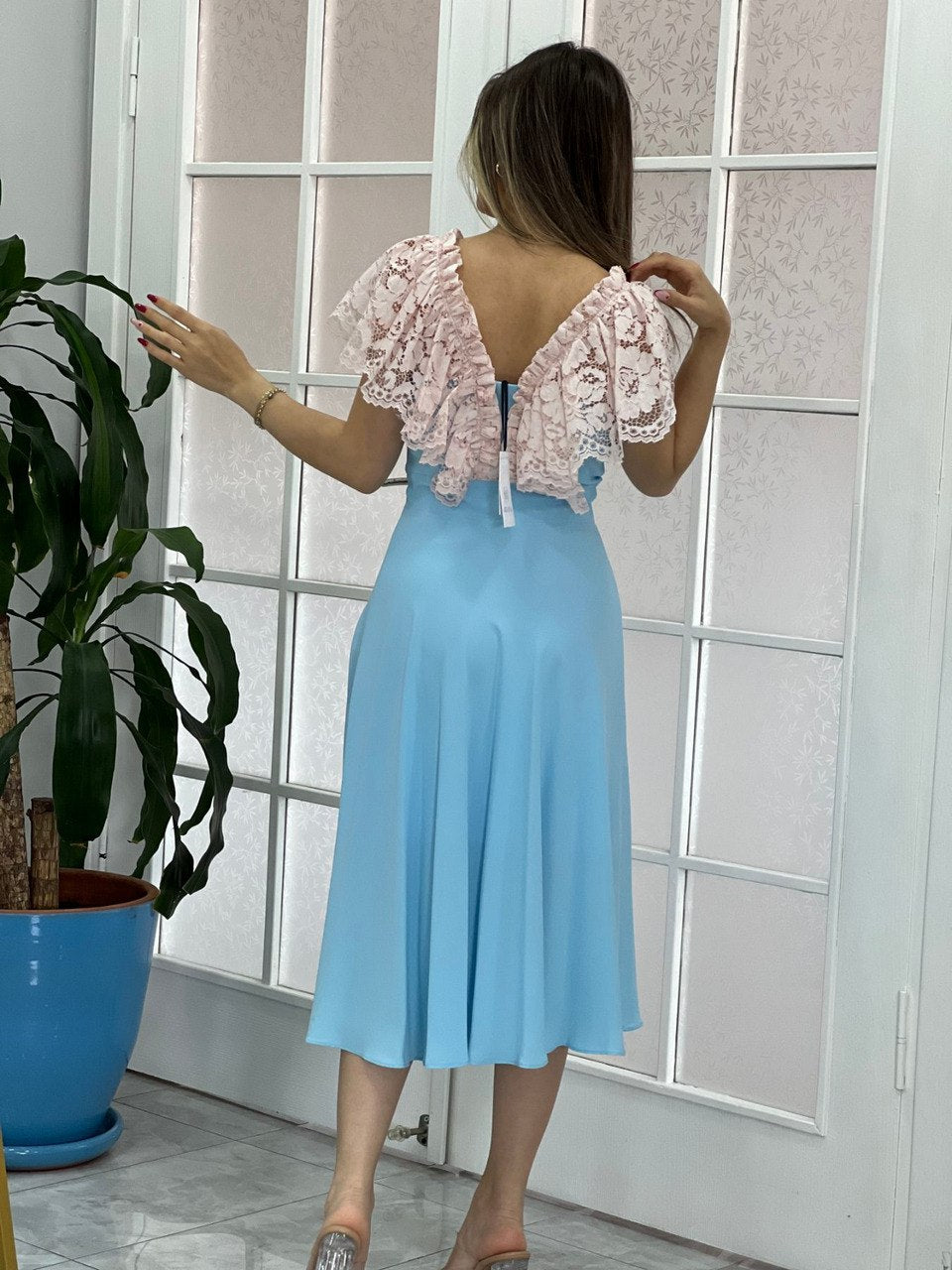 Lace Detail Midi Dress