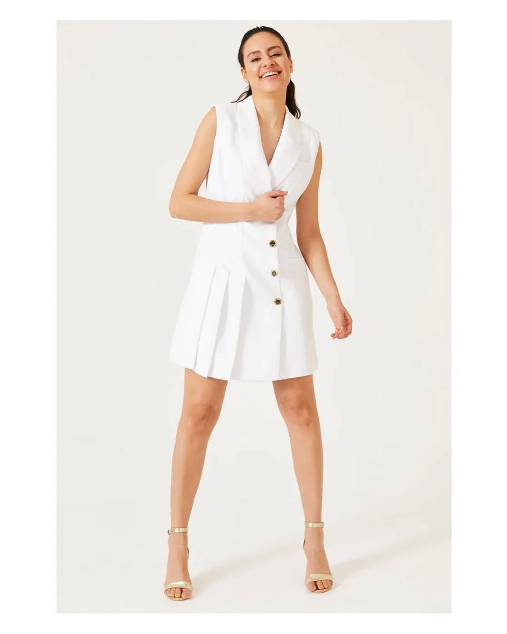 Sleeveless White Blazer Dress with Pleated Skirt